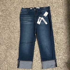 New with tags- Kensie Jean Capri